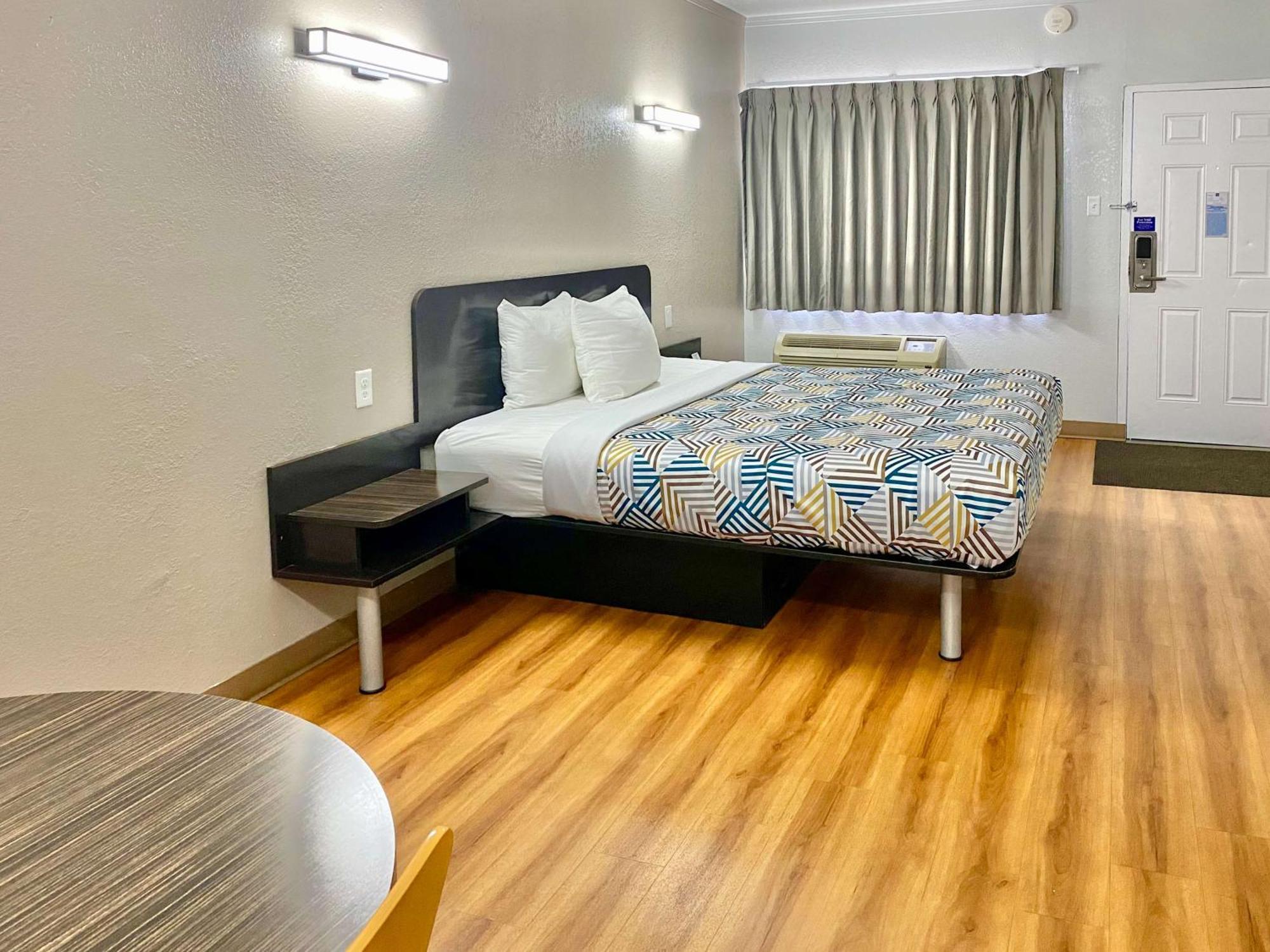 Motel 6-Huntington, Wv Экстерьер фото
